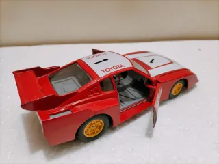 Toyota Celica Bburago 1/24