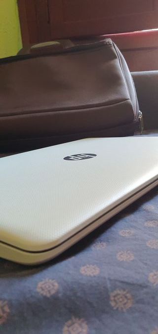 Portátil HP Pro