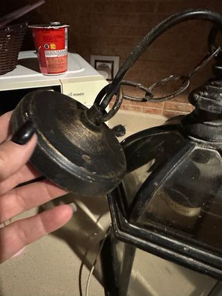 Lámpara de techo colgante de metal y cristal