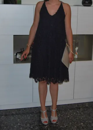 Vestido azul de encaje