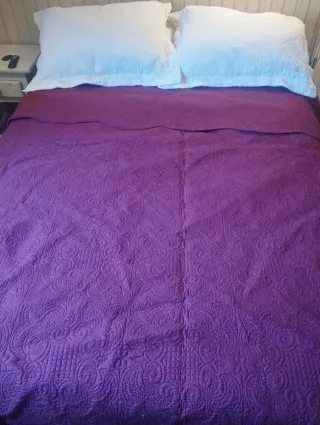 Colcha Zara Home Morada 270x280 cm
