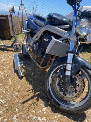 Triumph Speed Triple 955i 120cv (sin itv)