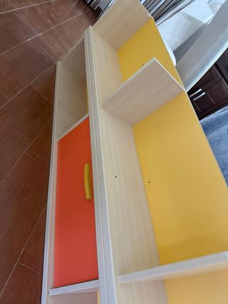 Estantería infantil 3 baldas y cajón