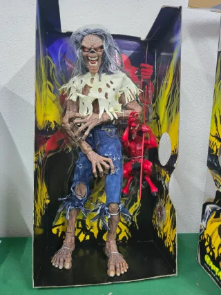Iron Maiden Art Asylum Eddie Action Figure