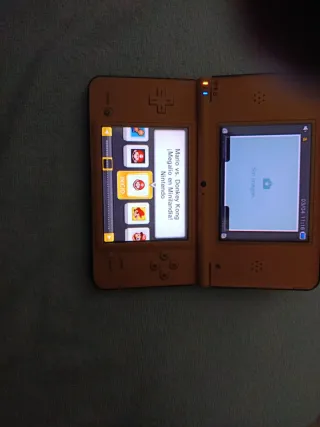 Nintendo DSi XL Full Yellou + Juegos.