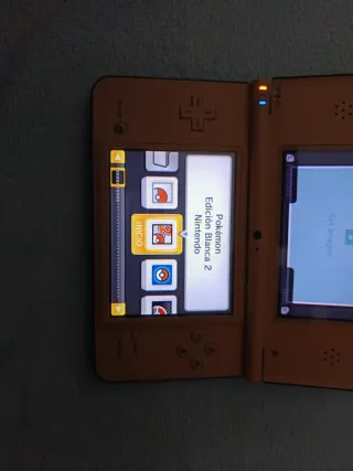 Nintendo DSi XL Full Yellou + Juegos.