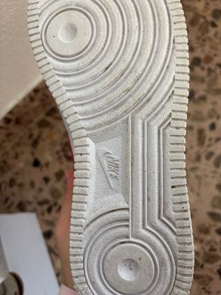 Nike Air Force 1 '07 Rojas Blancas