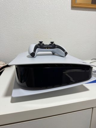 Consola PS5 Blanca + FIFA 23 + mando