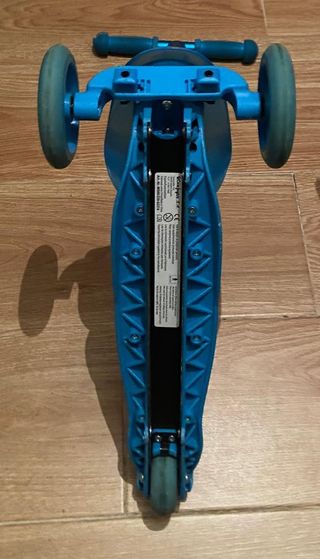 Patinete infantil azul 3 ruedas