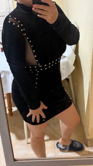 Vestido Negro Fiesta con Tachuelas y Malla