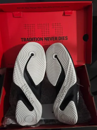 Zapatillas Pádel Wilson Bela Tour T46 Negra