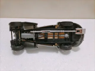 Bugatti Atlantic Bburago 1/24