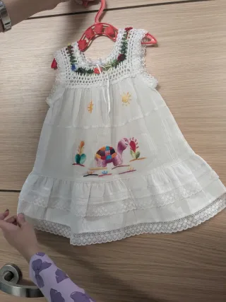 Vestido blanco bordado flores talla 1a