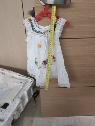 Vestido blanco bordado flores talla 1a