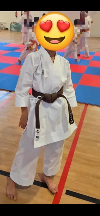 Kimono Kárate Competición Motto, homologado WKF.