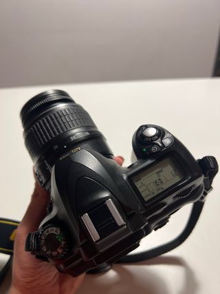 Cámara Nikon D50+ Bolsa TOKURA+cargador y objetivo