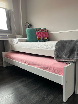 Cama nido blanca con 2 colchones y cajones