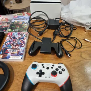 Nintendo Switch OLED Blanca + 3 Juegos