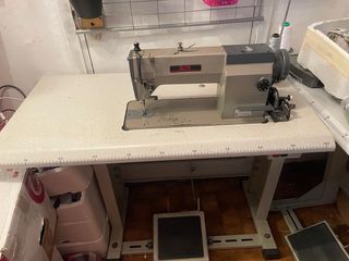 Máquina de coser Alfa industrial