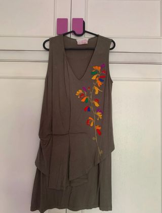 Vestido bordado Mamatayoe