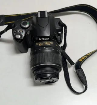 Nikon D40 Kit Fotocamera + Obiettivo 18-55mm