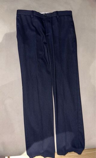 Traje azul dos piezas Zara talla 48