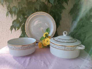 Zuppiera, piatto e insalatiera in porcellana