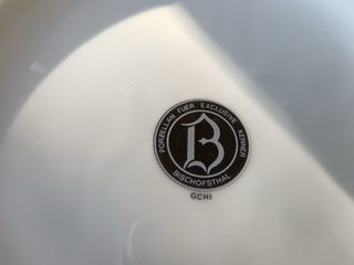 Zuppiera, piatto e insalatiera in porcellana