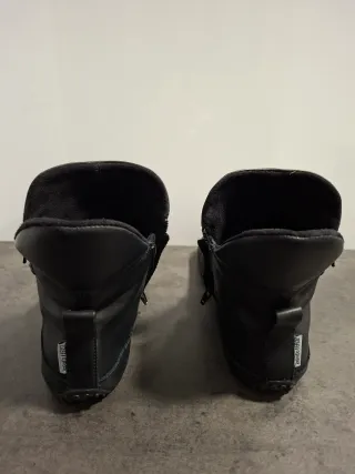 Botines Chelva Zapato Feroz 39 Negro Piel