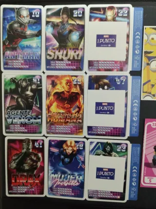 Cromos y cartas de los Minions y Marvel Carrefour