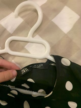 Vestido Zara lunares negro y blanco