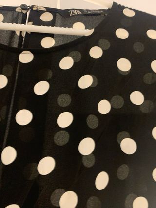 Vestido Zara lunares negro y blanco