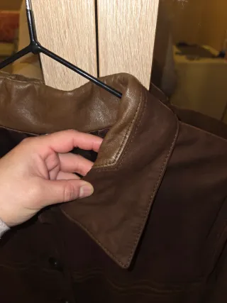 Cazadora piel ovino marrón estilo años 90