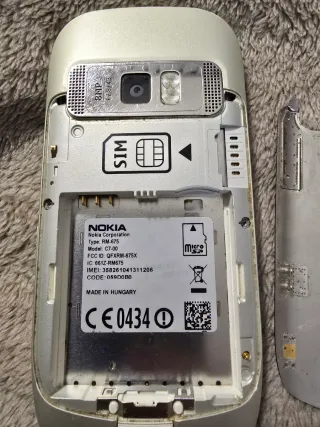 Nokia C7-00 Nero/Argento