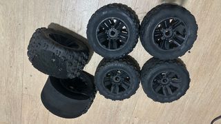 4ruedas arrma kraton 1/5 vendo o cambio por lipo