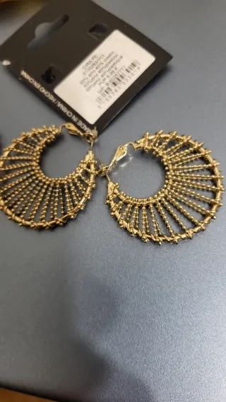 Pendientes Bisutería Dorados y Plateados