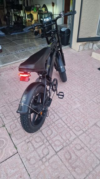 Bicicleta Eléctrica Negra Fat Bike