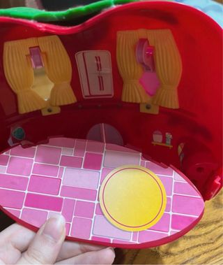 Casa Fragola Mew Mew + mobili e personaggi