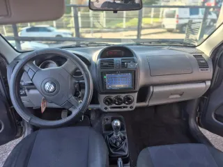Suzuki Ignis 2004