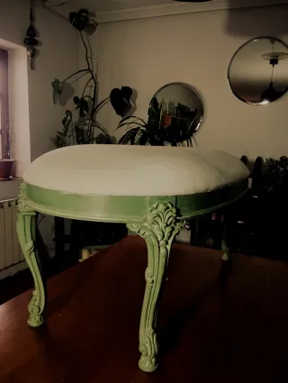 Descalzadora vintage tapizada