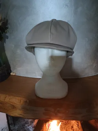 Cappello uomo beige