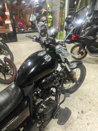 Macbor Rockster Flat 125 custom