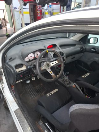 Peugeot 206 2002