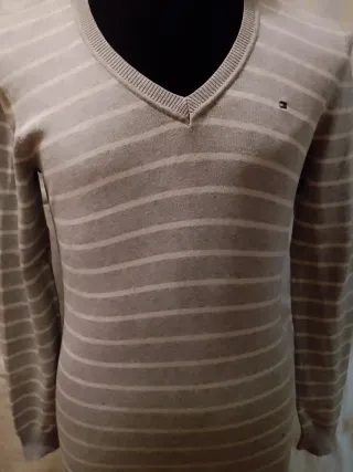 Jersey Tommy Hilfiger cuello pico rayas