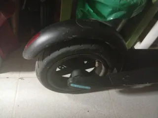 CHOLLO Patinete eléctrico