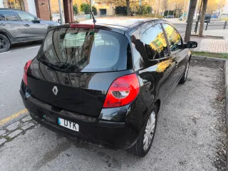 Renault Clio 2006