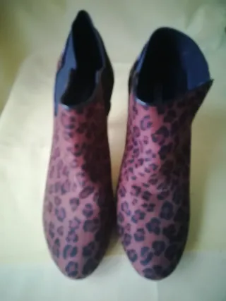 Botines leopardo tacón fino