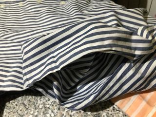 Abito a righe bianche-blu stile camicia Nina Hazan