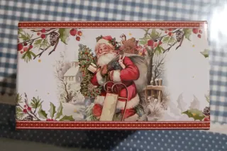 Tazza da tè o cappuccino natalizia