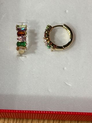 Pendientes laminado 14k con piedras